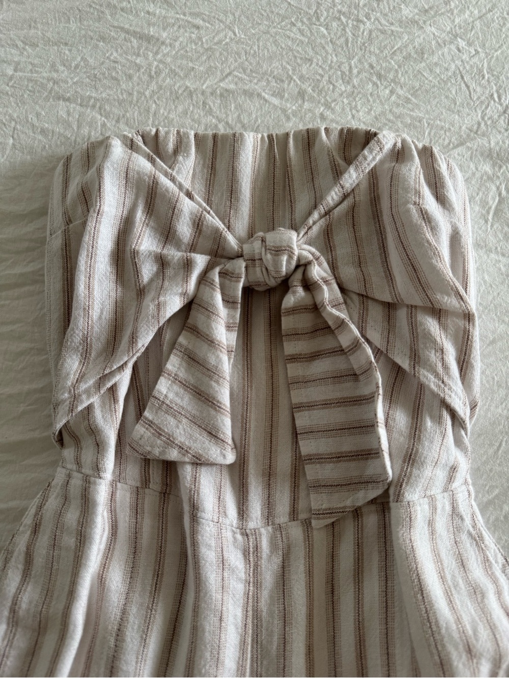 Abercrombie & Fitch Strapless Linen-Blend Striped Wide-Leg Jumpsuit - Picture 4 of 11